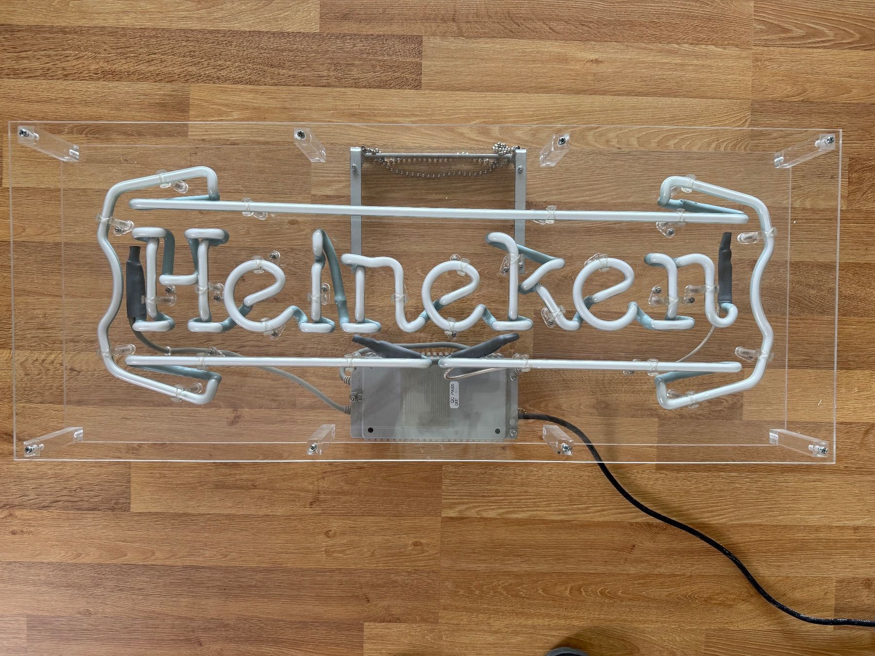 Lampade: Heineken Leuchtreklame – Usato da Zwingen venduto da moje1 1