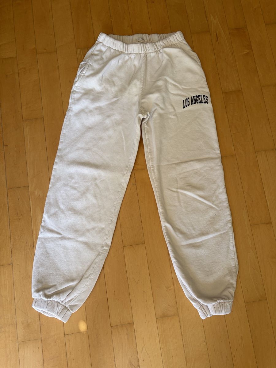 Brandy Melville Pantaloni: Brandy Melville sweatpants – Usato da Zürich venduto da Evegallucci