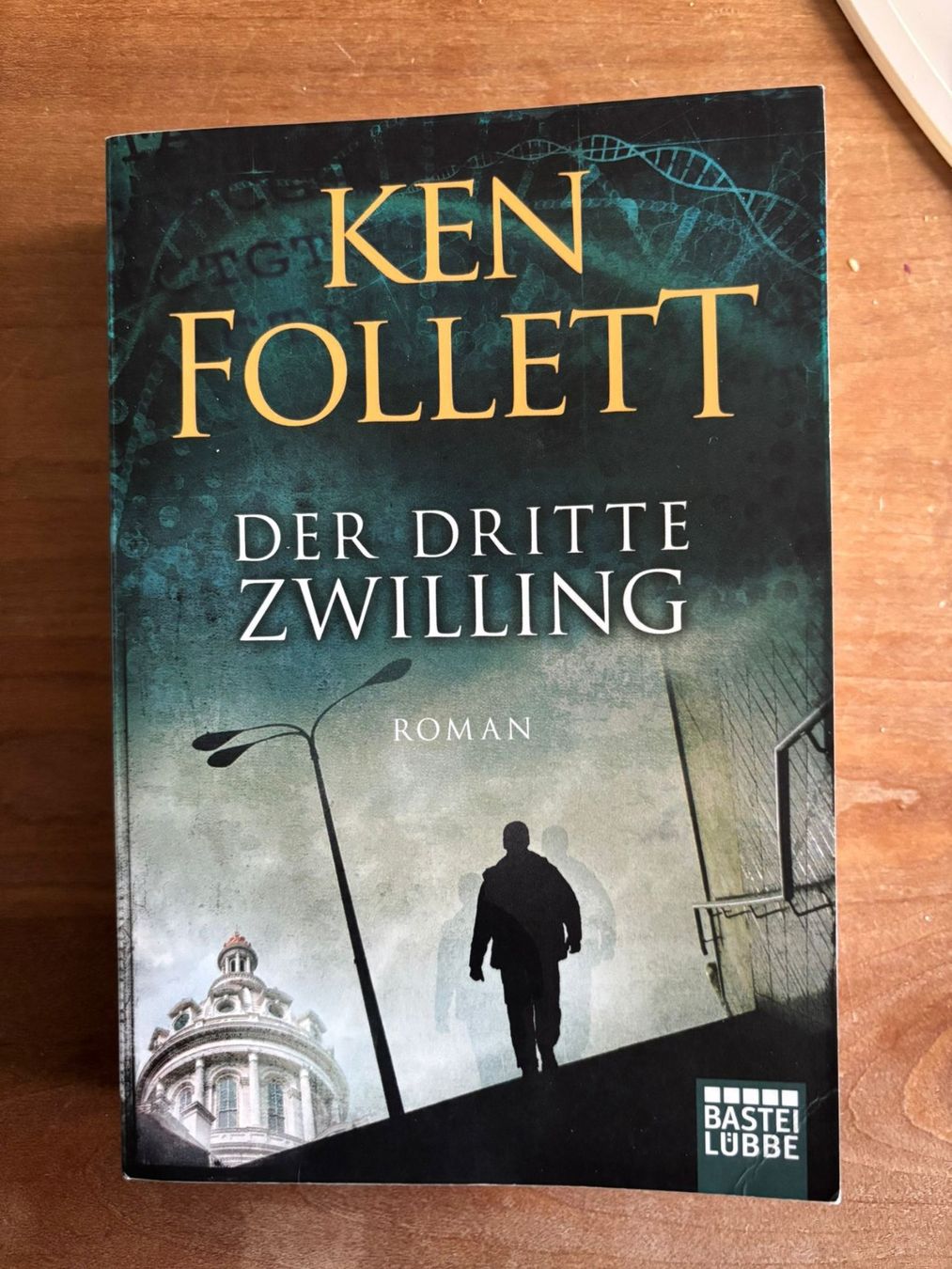 Libri: Ken Follett – 4 Romane – Usato da Dällikon venduto da steoerg 3