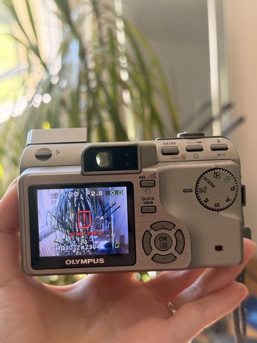 Olympus Kamera: Olympus Camedia C-70 Digitalkamera – Gebraucht aus Bern von xen_f5tl 2
