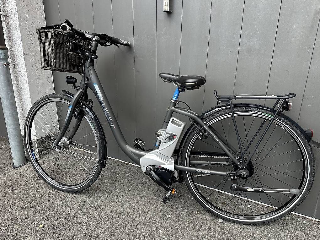 Velos: Bicicletta elettrica Raleigh 28  – Gebraucht aus Quartino von DiloUsato 2