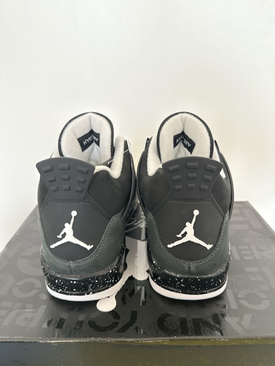 Jordan Chaussures hommes: AIR JORDAN 4 retro – Neuf avec emballage d'origine à Bellinzona par mat_qqv8 1