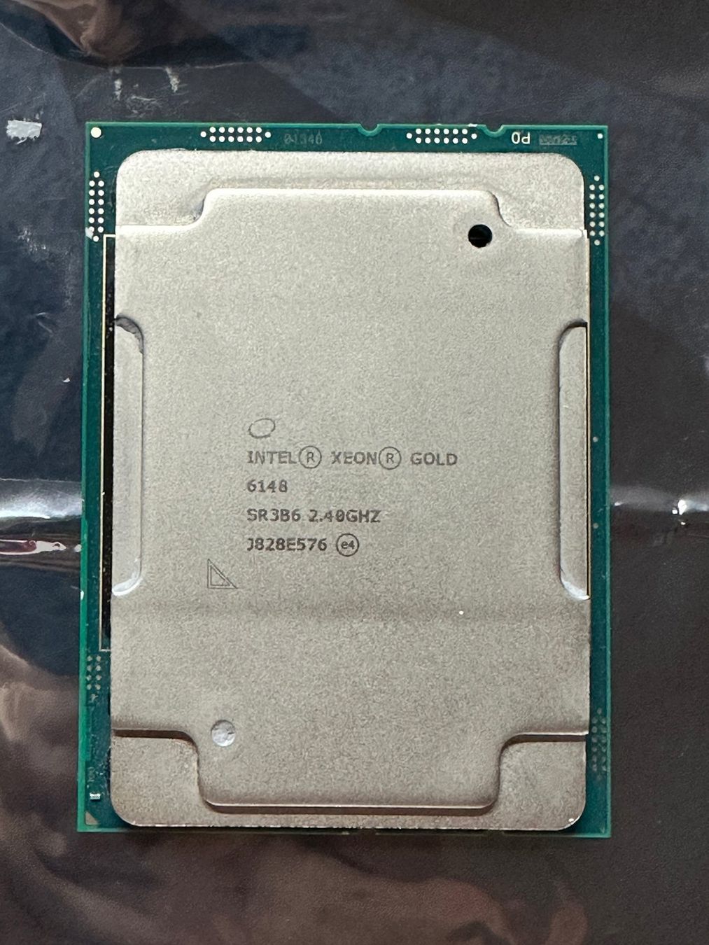 Intel Elektronikbauteile: Intel Xeon Gold 6148 CPU 20 Kerne 40 Threads Neu – Neu (gemäss Beschreibung) aus Winterthur von _cyb3r-w0lf_