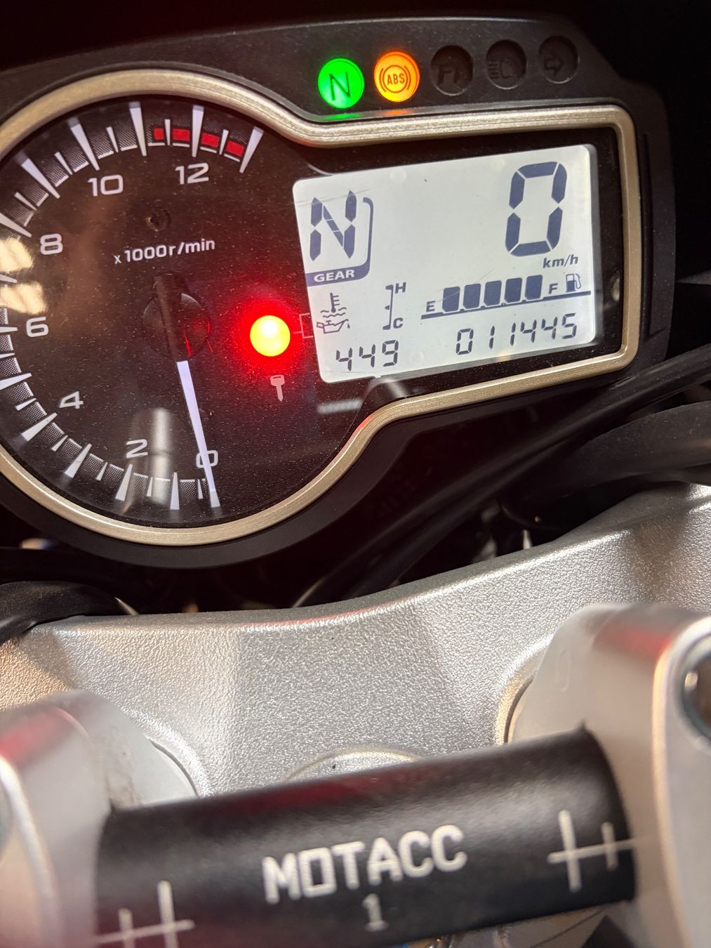 Suzuki Strada: Suzuki GSR750A 11400km ab MFK – Usato da Zuchwil venduto da dor_m2xk 6