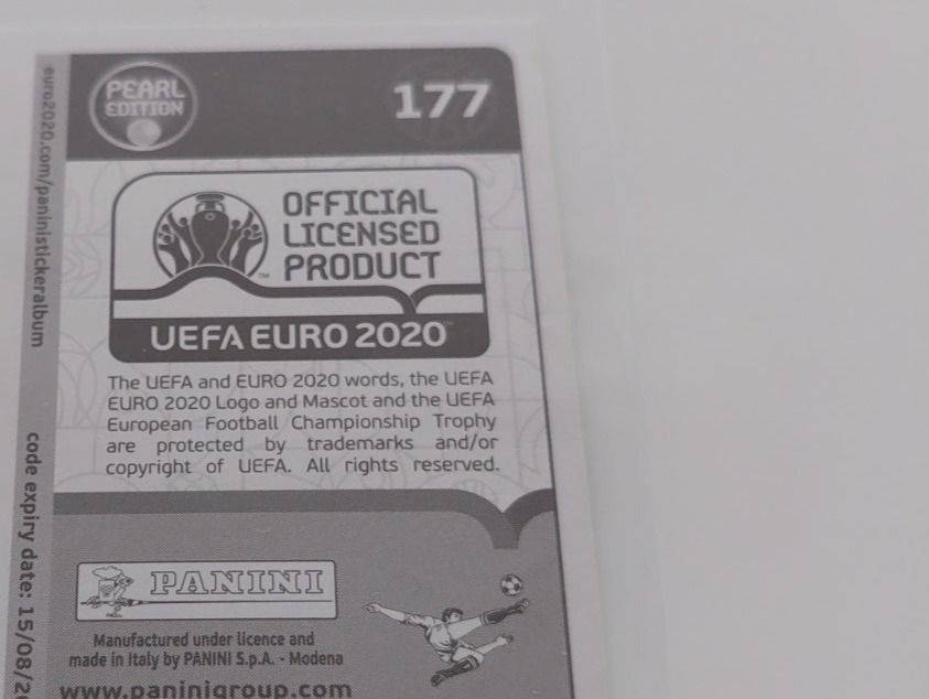 Panini Carte collezionabili: Finnland Wappen/Logo Glitzerbild EM 2020 – Usato da Köniz venduto da Toyscollect 1