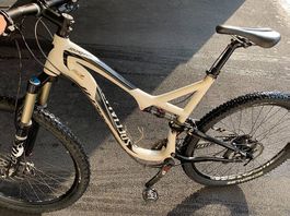 2015 Specialized Stumpjumper FSR Elite 29 (Neu: 4,300 CHF)
