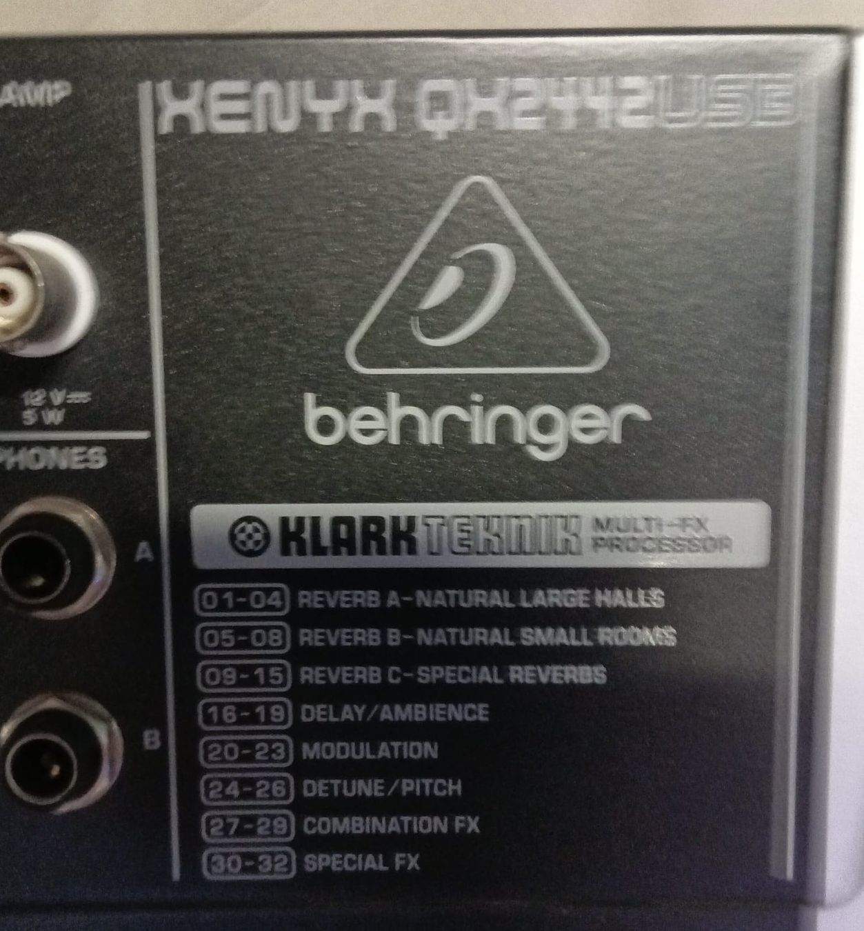 Behringer Console di mixaggio: Mischpult Behringer QX2442 USB – Usato da Rotkreuz venduto da Donk63 2