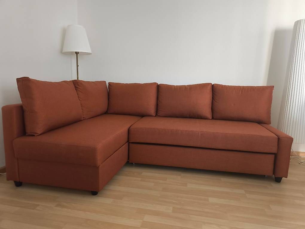 Sofas: Eckbettsofa mit Bettkasten – D'occasion à Therwil par mar_9m5c
