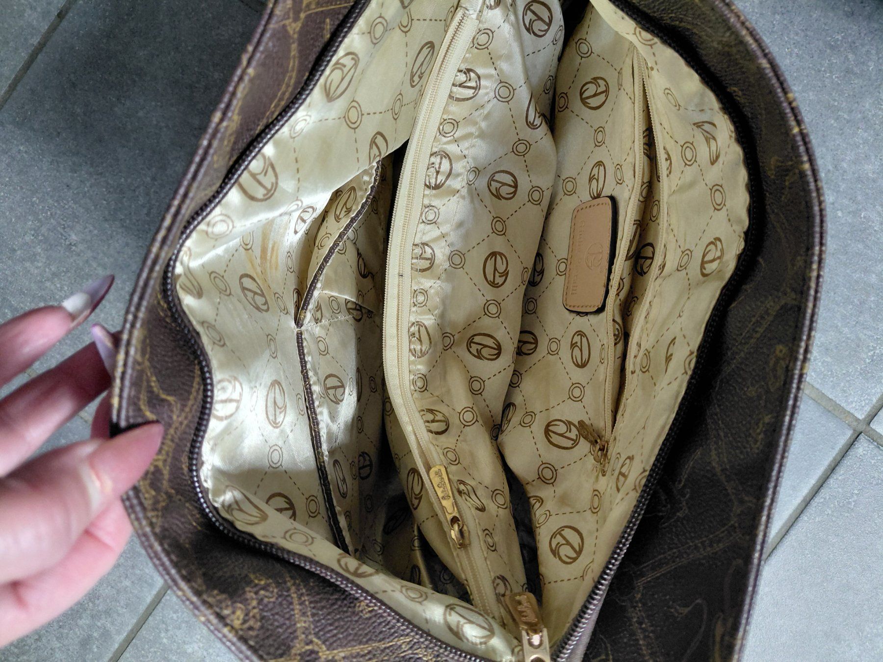 Borse da donna: Damen Umhänge Tasche Giulia Pieralli – Nuovo (secondo la descrizione) da Aesch BL venduto da shiva0211 4