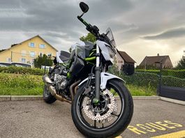Kawasaki Z650 - 2017 - 15180 km - bon état - Blanche
