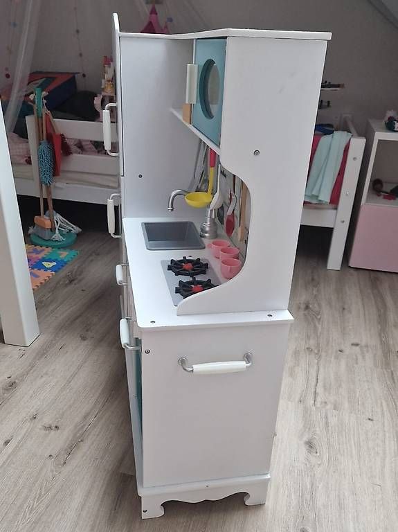 Giocattoli: Kitchen Corner Kolzküche – Usato da Aarau venduto da Mocciosa 2