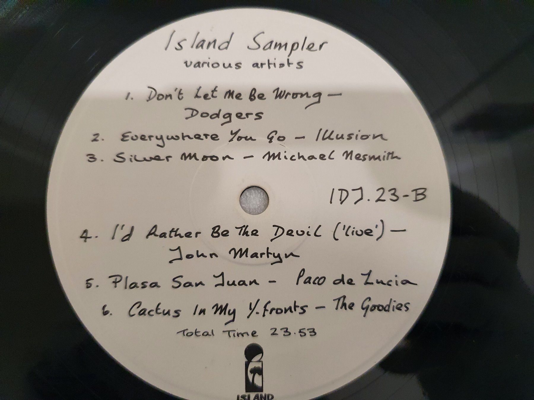 Schallplatten: Island Sampler – Gebraucht aus Uster von Vinyl-Leidenschaft 4
