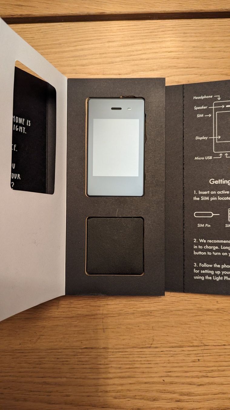 Handys / Smartphones: Lightphone II & Schutzglas – Gebraucht aus Zollikofen von Wozniak1 2