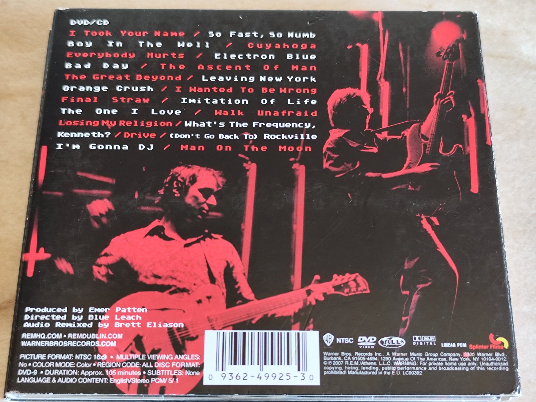 CD: R.E.M. - LIVE, Doppel CD + 1 DVD, Warner Bros Records Inc. – Usato da Ermenswil venduto da easyric 4