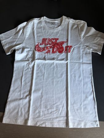 T-shirt Nike blanc 