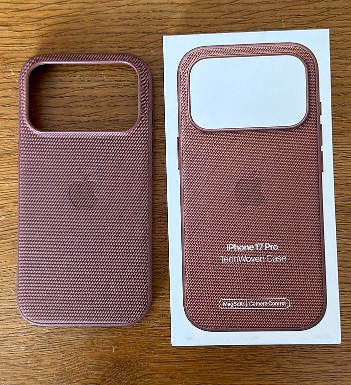 Coques & Protection écran: Iphone17pro Hülle original sienna – D'occasion à Lyss par beyeler_david
