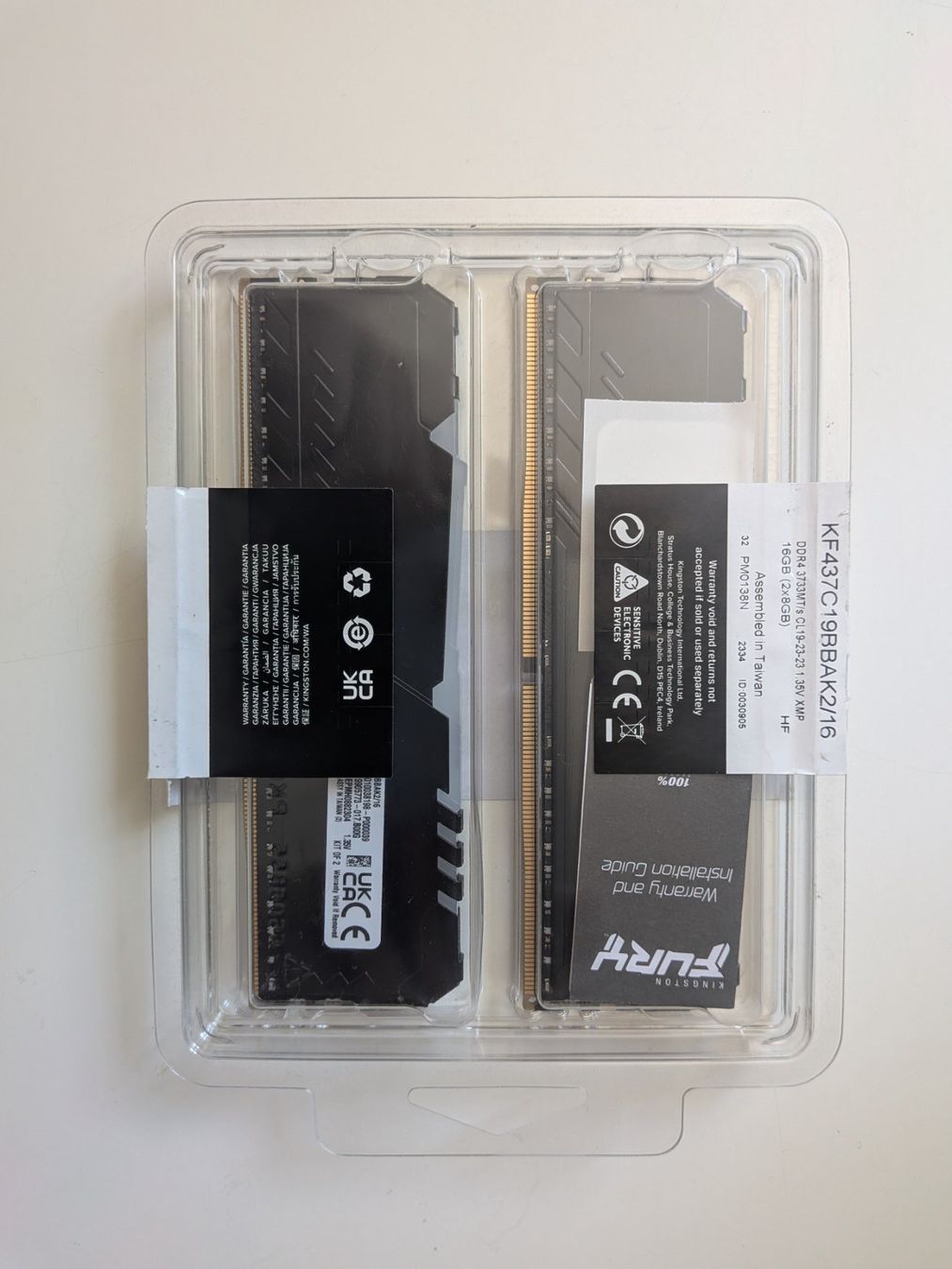 Componenti elettronici: HyperX Fury DDR4 RAM 16gb – Usato da Zürich venduto da JamesBacon 1
