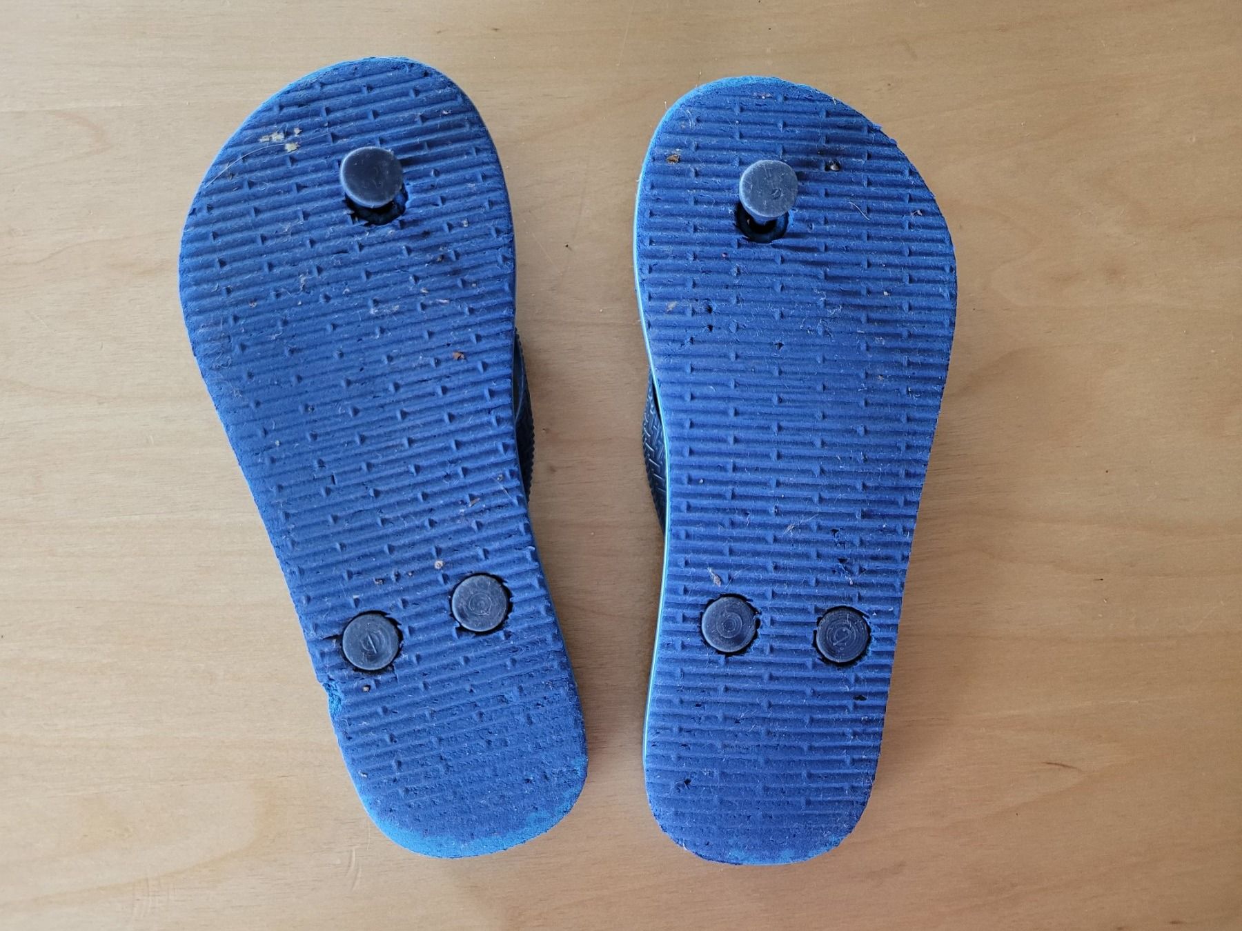 Scarpe per ragazzi: Flip Flops Havaianas Flipflops Gr. 29 / 30 – Usato da Wiesendangen venduto da samoalk 2