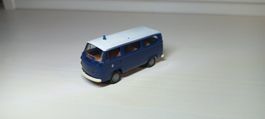 BREKINA H0 1:87 VW Bus T2 "Polizei"