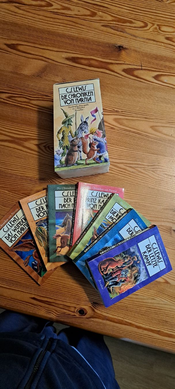 Bücher: Die Chroniken von Narnia – Neu (gemäss Beschreibung) aus Schlieren von Ba_Lin