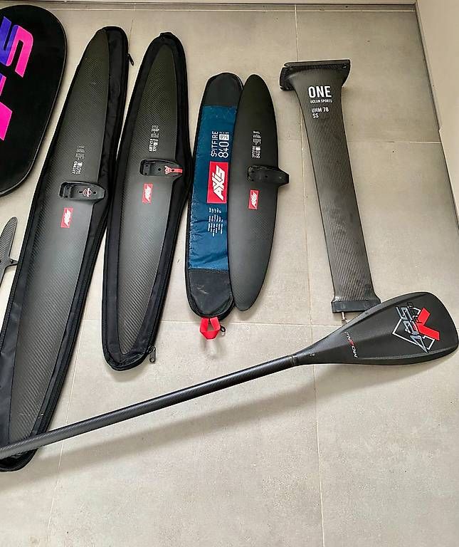 Axis Tavole da surf e di nuoto: Ensemble pump foil et downwind foil sup foil full carbone – Usato da Préverenges venduto da Jul.cl.21 4