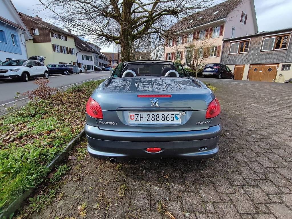 Automobili: Peugeot 206cc Cabrio – Usato da Bubikon venduto da sizin12 1