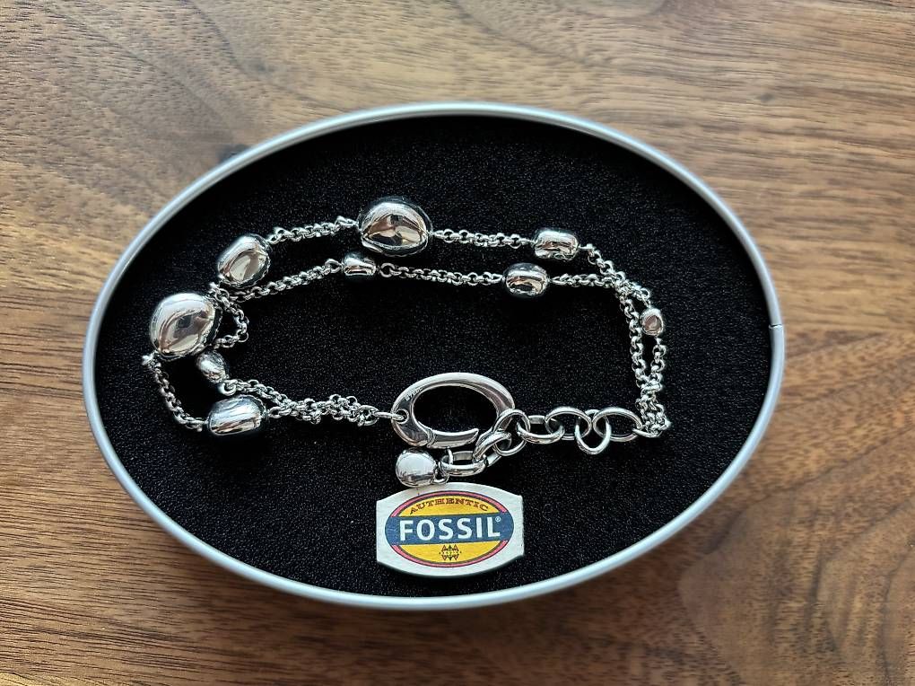 Ketten: Fossil Handkette – Neu und originalverpackt aus Rupperswil von az5_x87v 1