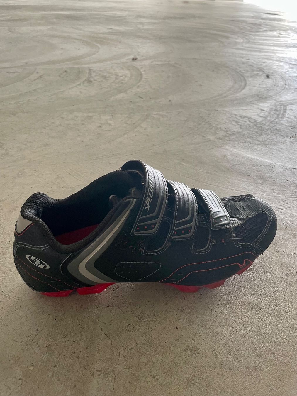 Specialized Herrenschuhe: Specialized Bikeschuh – Gebraucht aus Reichenburg von Gen15 5