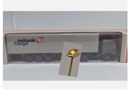 LKW Swissair Cargo in OVP, 1:87 HO, inkl. orig. Anstecknadel