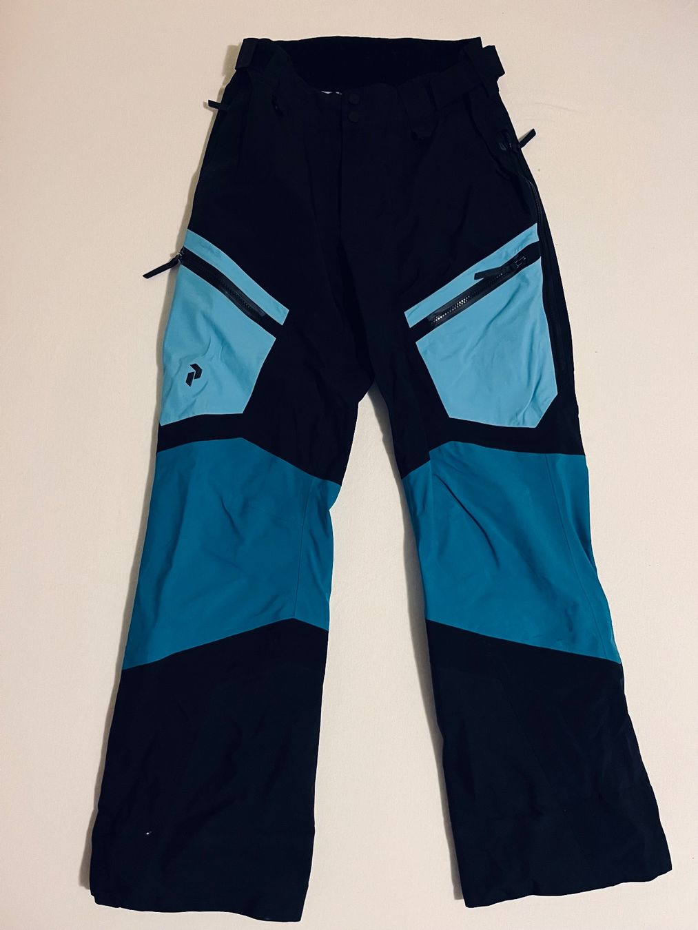 Peak Performance Hosen: Peak Performance Damen Gravity 2L, S – Gebraucht aus St. Moritz von jul_9kbf