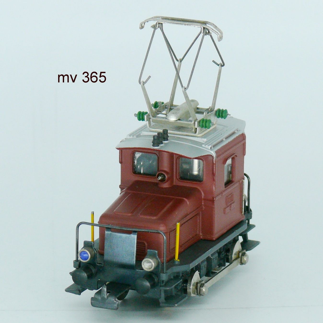 Hag Modellini di ferrovie: HAG 101 Rangiertraktor – Usato da Klingnau venduto da Birdym49 1