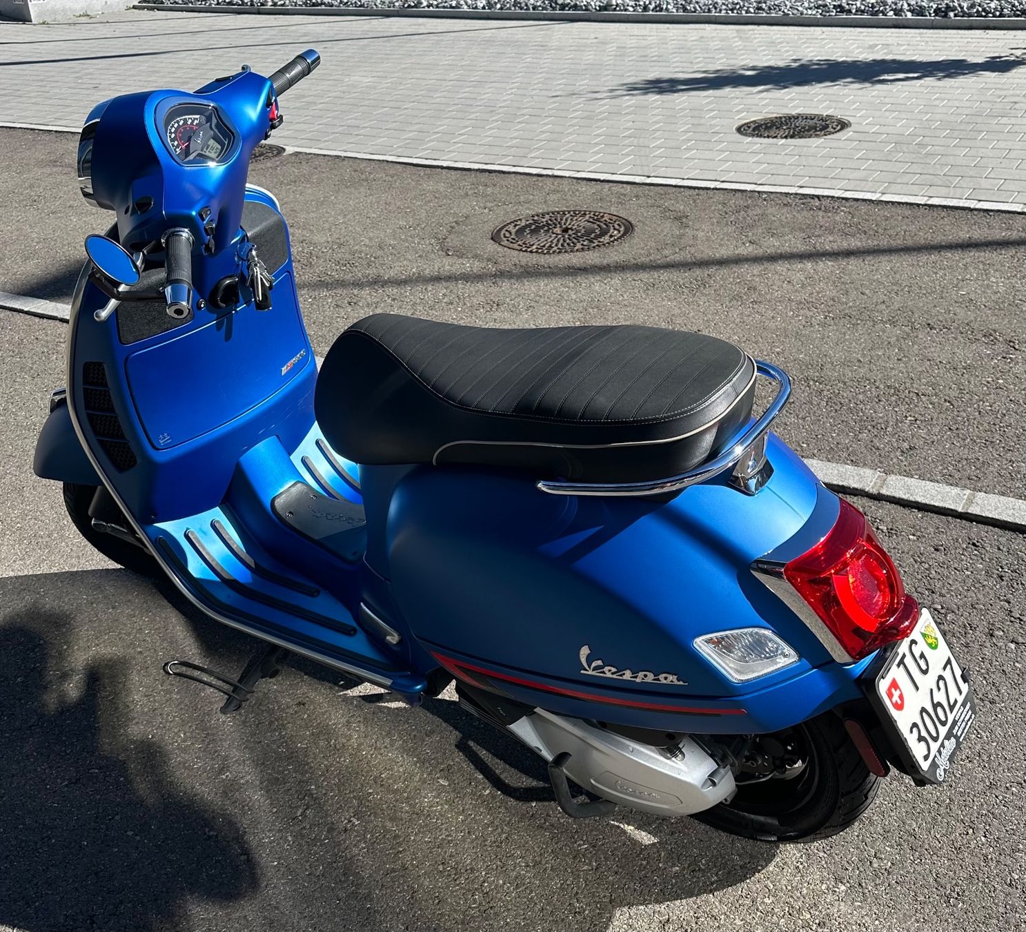 Vespa Scooter: Vespa Gts 300 HPE – Usato da Kreuzlingen venduto da Filip01 4