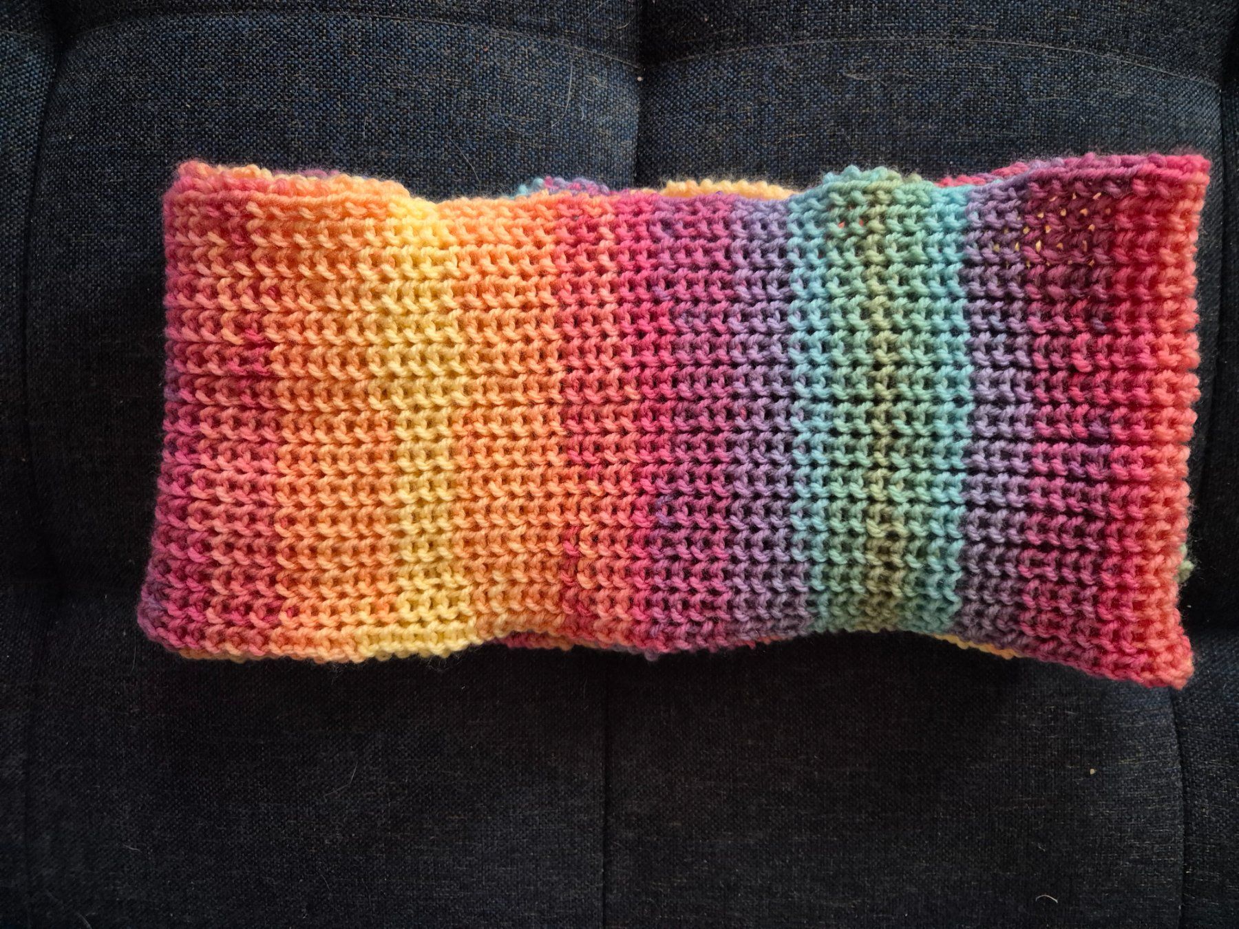 Foulards, Tücher & Schals: Rund Strickschal mehrfarbig Regenbogen – Neu und originalverpackt aus Baden von Katzenbaum27 2