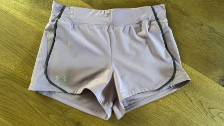 Under Armour Damen Fitnessshorts Gr. S