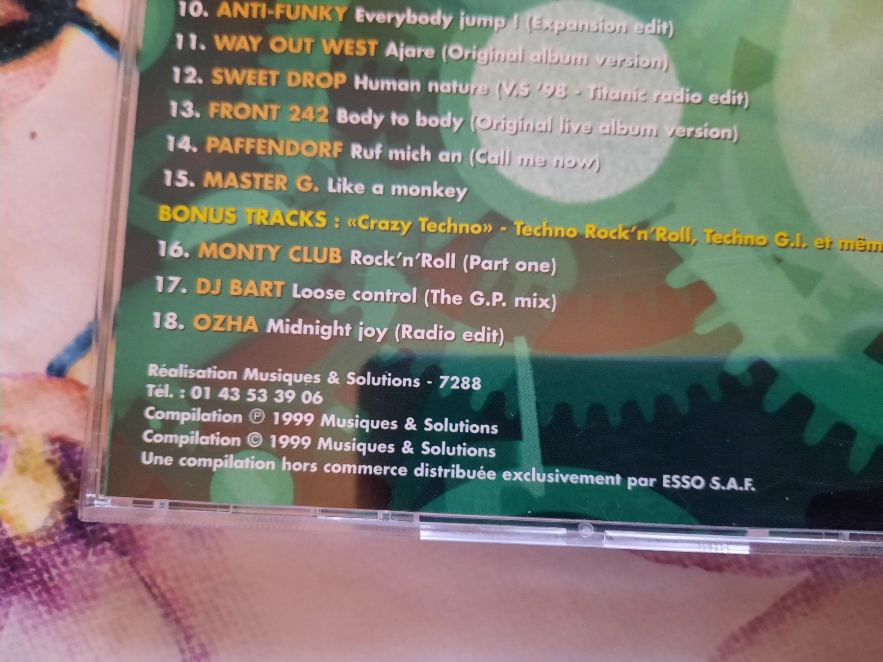 CD: CD techno People volume 3 – Usato da Pully venduto da bro_n52j 4
