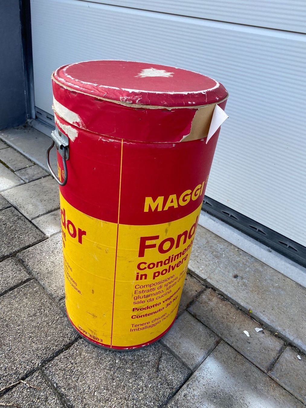 Tutte le decorazioni: MAGGI Karton Box gross - VINTAGE Box - Werbe Objekt – Usato da Rickenbach b. Wil venduto da sunneschii_ 2