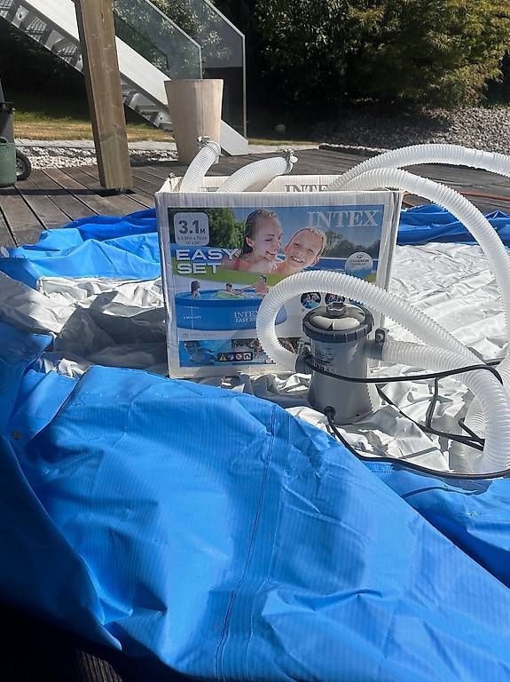 Piscine: Piscine pour enfant Intex – Usato da Bulle venduto da Melisa7