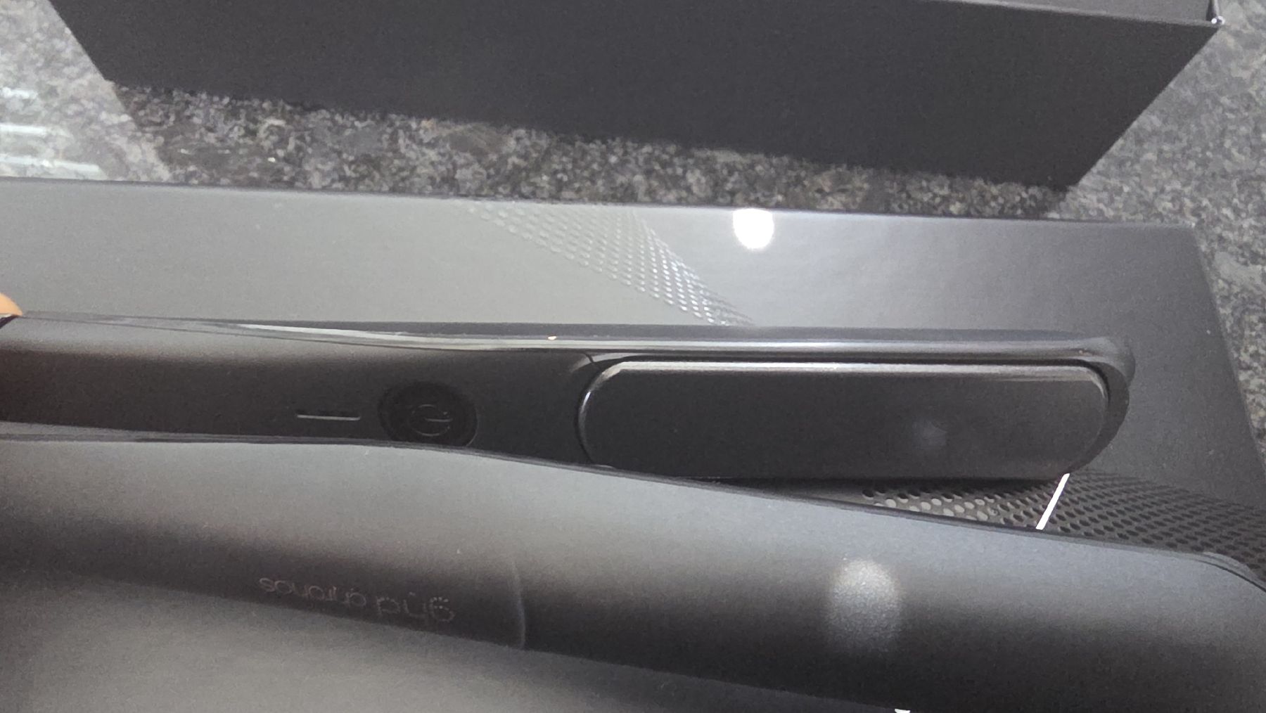 GHD Piastre & Arricciacapelli: GHD Chronos Professional HD Motion-Responsive Styler – Usato da Grüningen venduto da scotus82 2