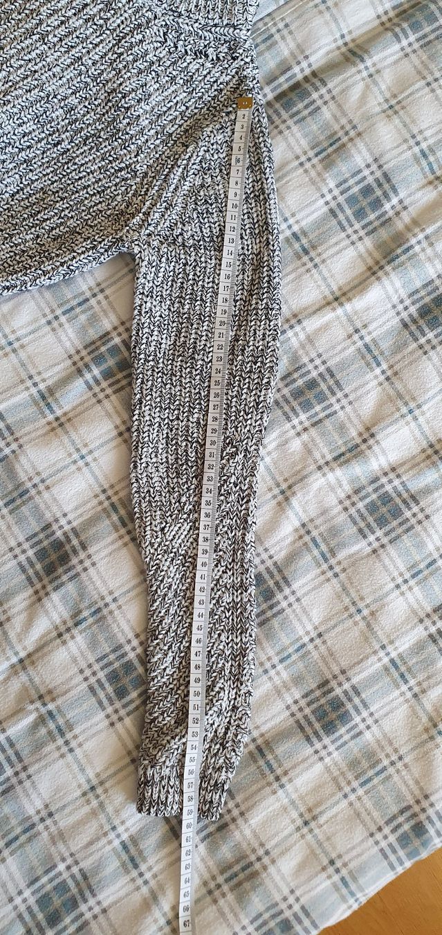 H&M Pulls & Sweat-shirts: Pullover H&M Divided Damen - Gr. XS – D'occasion à Bern par fede736 5