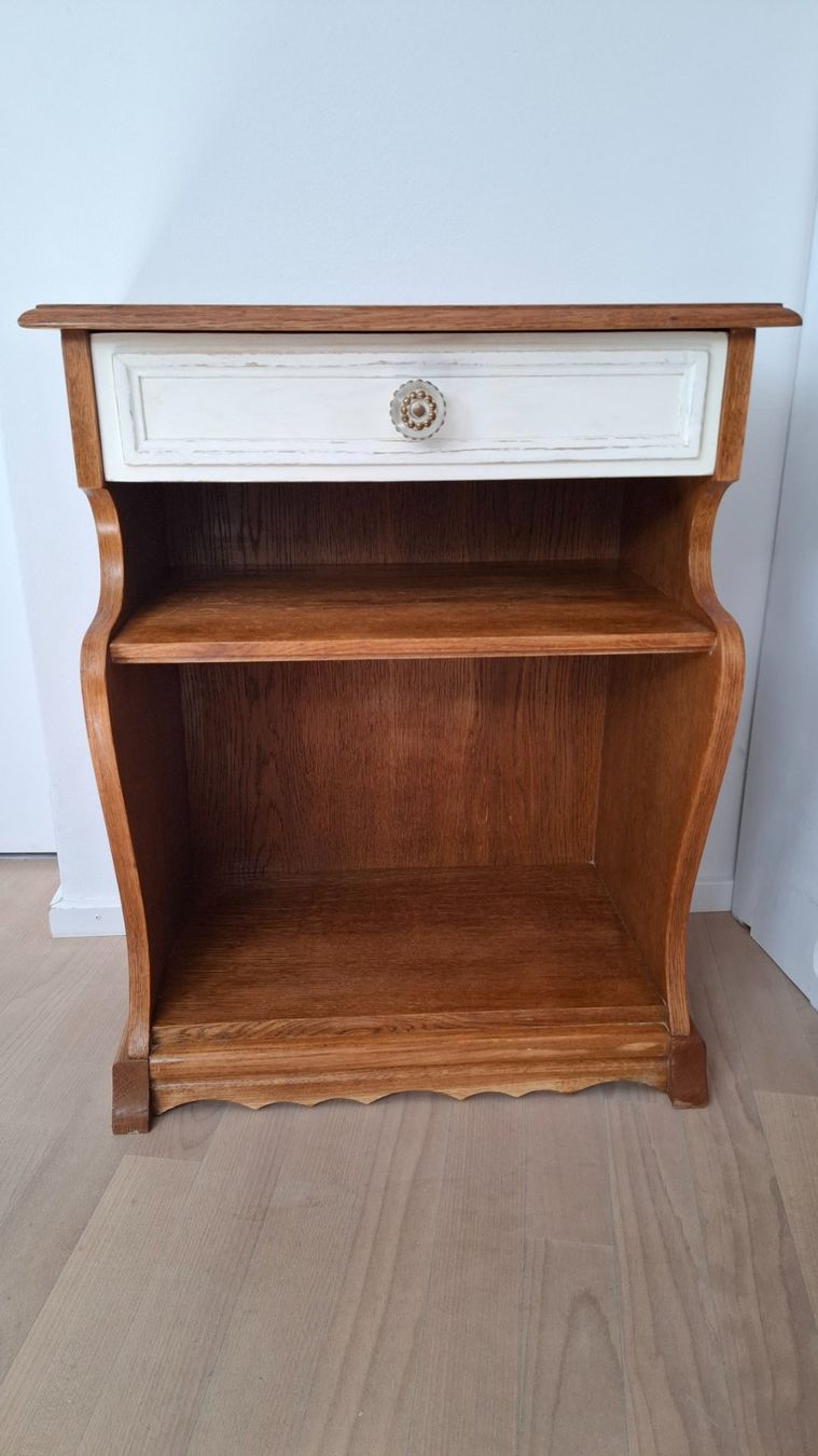 Commodes: Nachttisch Holz mit Schublade – D'occasion à Buochs par regenbogen7365 1