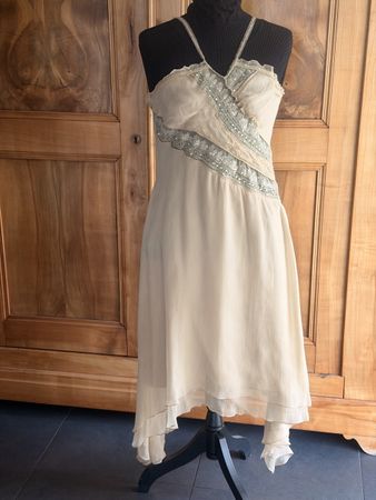 Très jolie Robe ANIMA vintage soie, dorée T 40 IT Jamais por