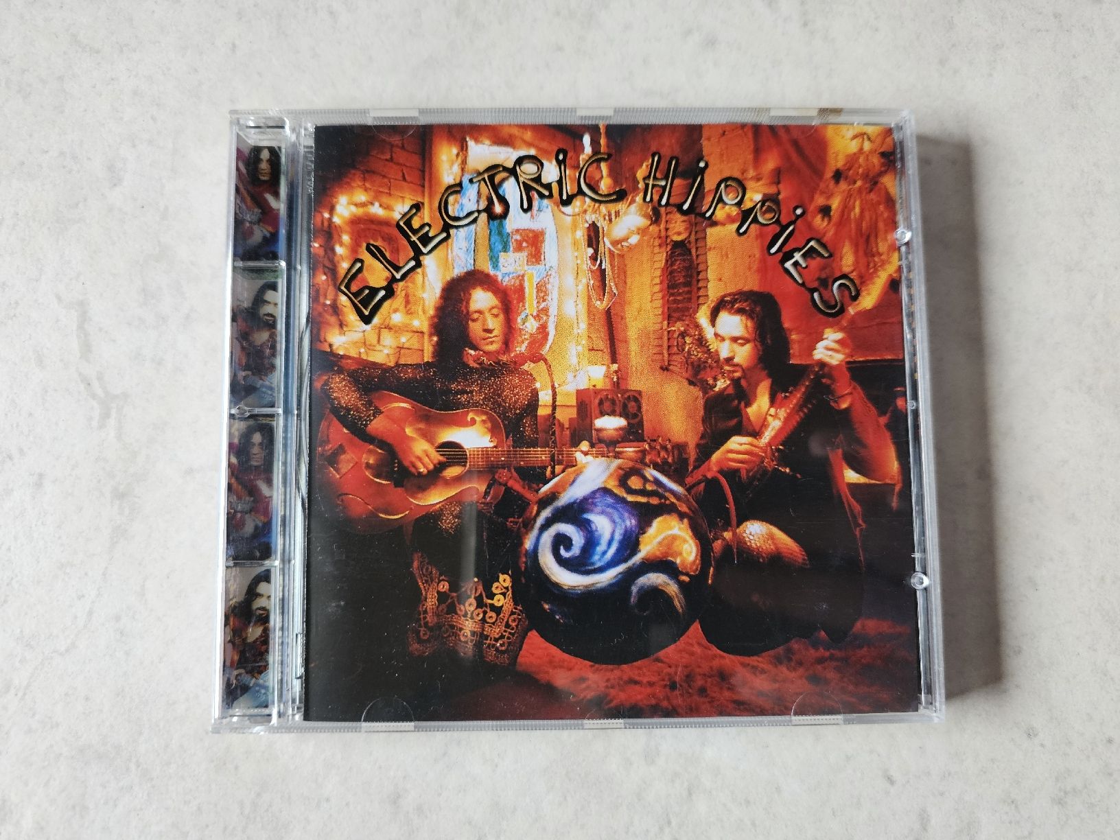 CDs: Electric Hippies  -  The Electric Hippies – Gebraucht aus Schneisingen von backstore24