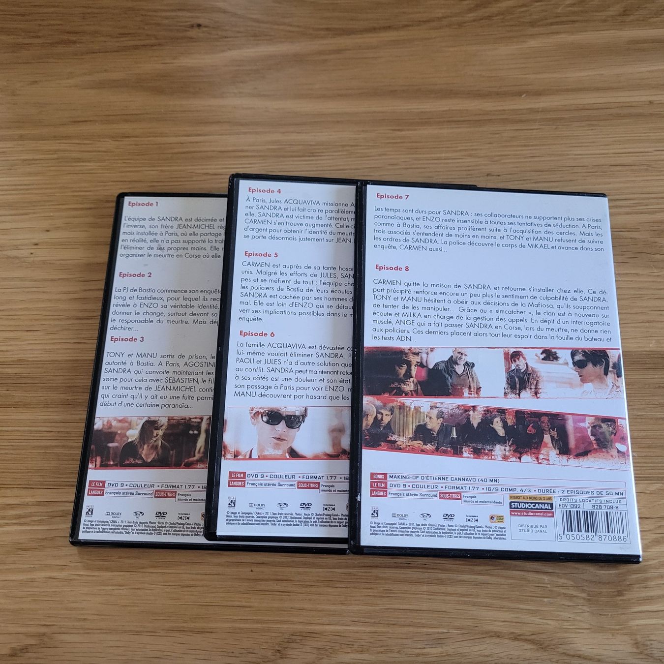 Tous les DVDs: DVD Mafiosa Saison 4 – D'occasion à Biel/Bienne par Destockweb 4