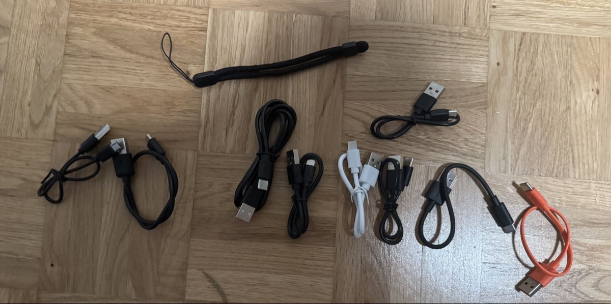 Cavi: Diverse USB Kabel Sammlung – Usato da Watt venduto da Dom_hd7z
