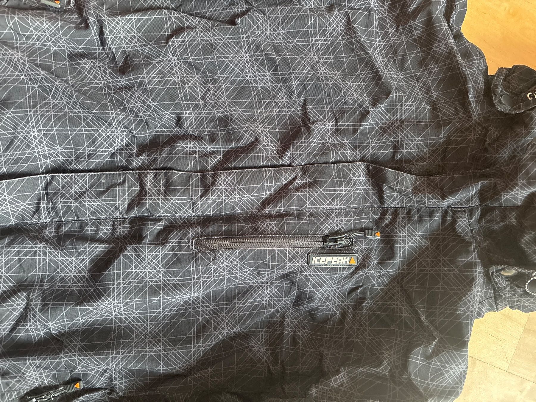 Icepeak Jacken: Icepeak Regenjacke, Grösse M – Gebraucht aus Münchenstein von sil_h6c9 1