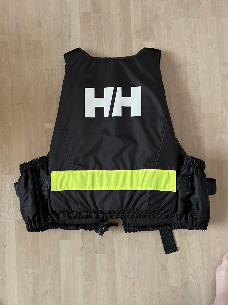 Helly Hansen Schwimmwesten: Rettungsweste Helly Hansen Grösse XL – Gebraucht aus Aegerten von pam1986 1