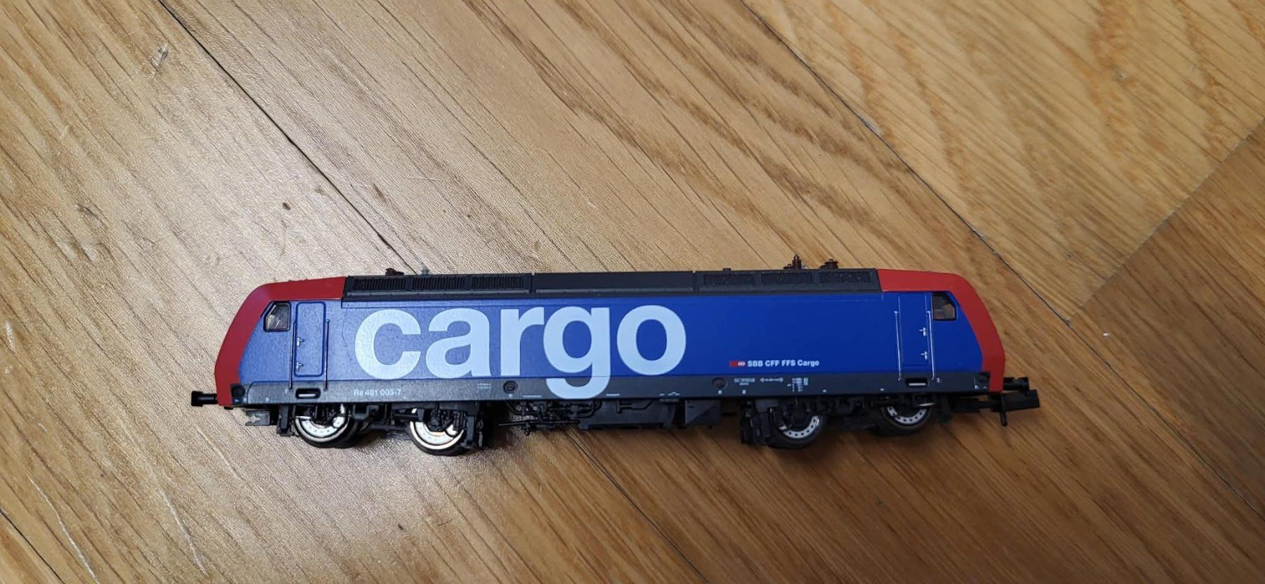 Fleischmann Modellini di ferrovie: Re 481 Cargo – Usato da Colombier NE venduto da Couscous12