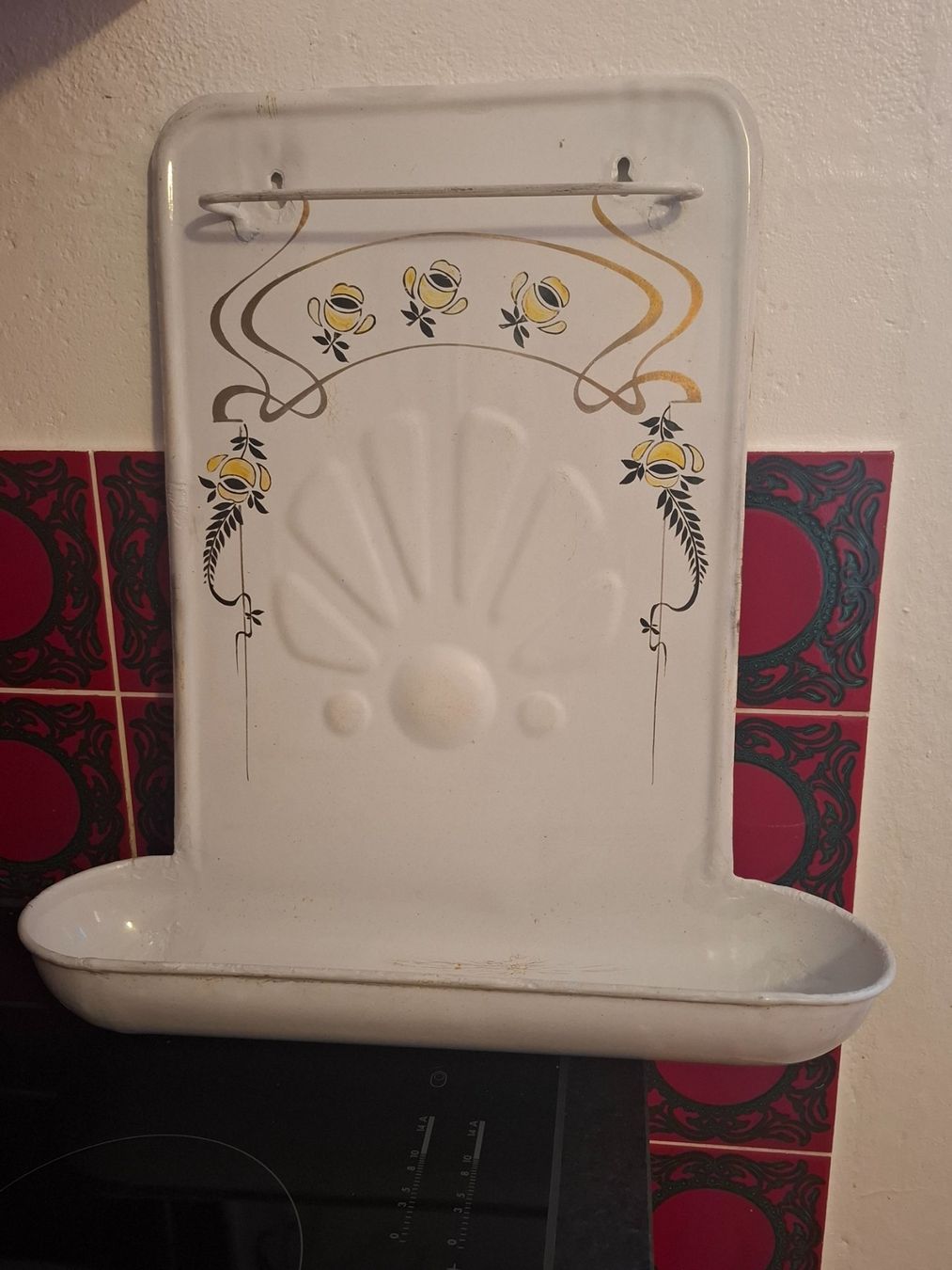 Elettrodomestici da cucina: Emaille Wand Kellenhalter – Usato da Zürich venduto da esap