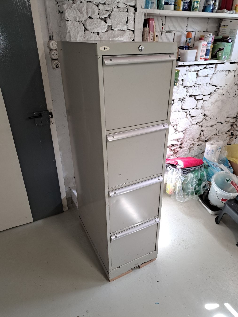 Armadi: Schubladenschrank – Usato da Sulgen venduto da Alexander250