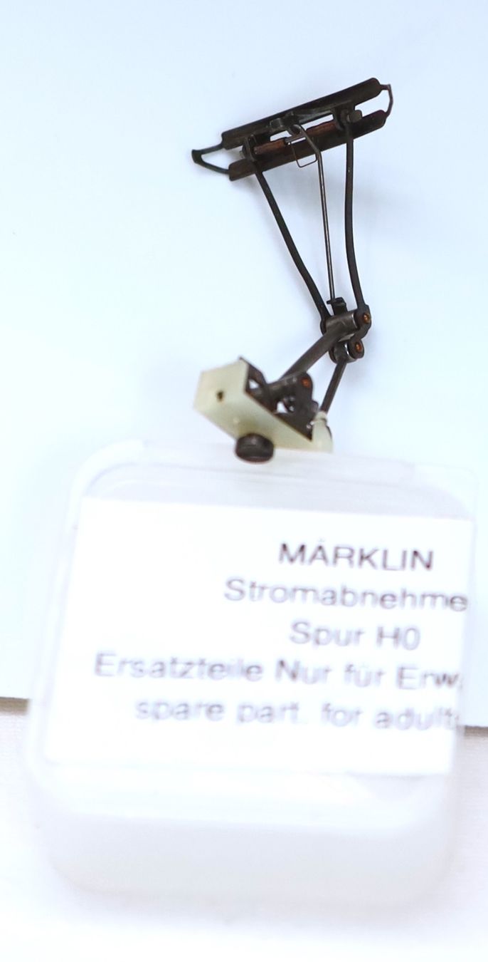 Märklin Modellini di ferrovie: MÄRKLIN TYP11.1 25445 1980- EINHOLMDACHSTROMABNEMER. H0 – Nuovo (secondo la descrizione) da Ipsach venduto da locky55 2